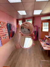 Load image into Gallery viewer, Matte Circle Travel Mirror