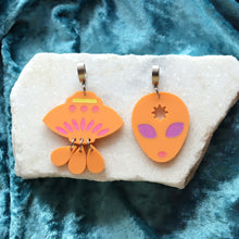 Load image into Gallery viewer, Alien Mismatched Acrylic Statement Earrings