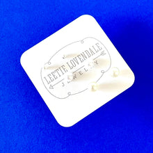 Load image into Gallery viewer, Cream Pearl Vintage Lucite Tiny Studs Set