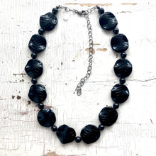 Load image into Gallery viewer, Black Carved Leaves Beaded Marco Necklace