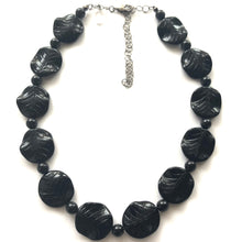 Load image into Gallery viewer, Black Carved Leaves Beaded Marco Necklace