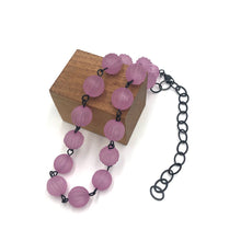 Load image into Gallery viewer, Amethyst Frosted Scalloped Amelia Necklace