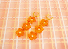 Load image into Gallery viewer, Summer Flower Acrylic Dangle Earrings
