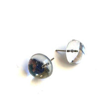 Load image into Gallery viewer, Clear Foil Back Retro Button Stud Earrings