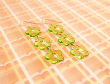 Load image into Gallery viewer, Summer Flower Acrylic Dangle Earrings