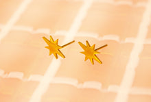 Load image into Gallery viewer, Tiny Brightest Star in the Sky Stud