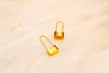 Load image into Gallery viewer, Safety Pin Titanium Earrings