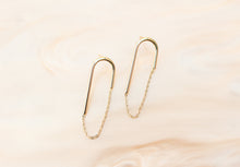 Load image into Gallery viewer, Delicate Titanium Chain Dangle