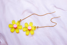 Load image into Gallery viewer, Floral Threader Earrings