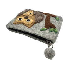 Load image into Gallery viewer, **Pre-order (Ships in 2-3 Weeks)**Handmade in Nepal 100% Wool Felt Foods Play Set for Pretend Cooking and Farmer's Market Play