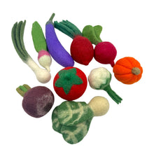 Load image into Gallery viewer, **Pre-order (Ships in 2-3 Weeks)**Handmade in Nepal 100% Wool Felt Foods Play Set for Pretend Cooking and Farmer's Market Play