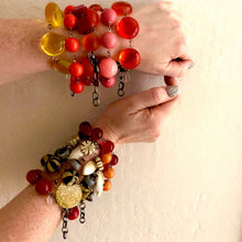 Load image into Gallery viewer, Lime Green Lucite Bubble Stations Bracelet