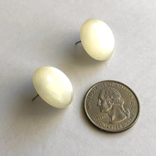 Load image into Gallery viewer, Off White Shell Glow Retro Button Stud Earrings