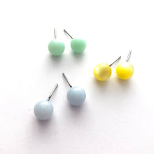 Load image into Gallery viewer, Sky Stud Earring Set | 8mm Vintage Lucite Triple Studs Set