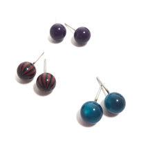 Load image into Gallery viewer, Ruby Burst Glow Stud Earring Set | 8mm Vintage Lucite Triple Studs Set