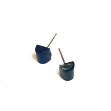 Load image into Gallery viewer, Navy Blue Beveled Vintage Glass Studs