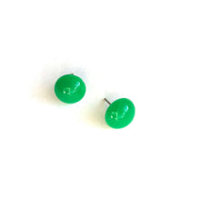 Load image into Gallery viewer, Apple Green Small Retro Button Stud Earrings