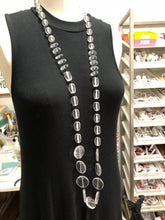 Load image into Gallery viewer, Crystal Clear &amp; Black Rosary Chain Rope Necklace