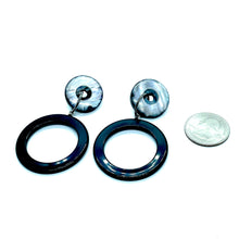 Load image into Gallery viewer, Grey Shell &amp; Black Donut Drop Earrings *