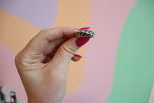 Load image into Gallery viewer, Baguette Titanium Ring