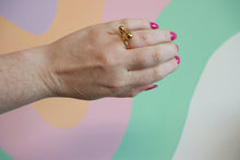Load image into Gallery viewer, Twister Ball Titanium Ring