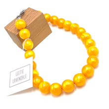 Load image into Gallery viewer, Golden Yellow Aura Glow Marco Necklace