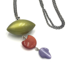 Load image into Gallery viewer, Olive &amp; Lilac Leaf Trinket Necklace - Long