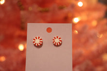 Load image into Gallery viewer, Tiny Peppermint Swirl