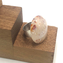 Load image into Gallery viewer, Beige Speckle Lucite Cocktail Ring