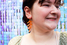 Load image into Gallery viewer, Happy as a Clam Earrings