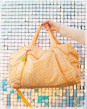 Load image into Gallery viewer, Gidget's Beach Bag Charm