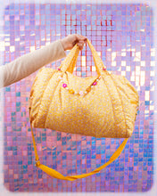 Load image into Gallery viewer, Pearly Petals Bag Chain