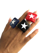 Load image into Gallery viewer, Black &amp; White Star Lucite Silver Cocktail Ring