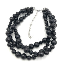 Load image into Gallery viewer, Black Shine Morgan Necklace