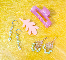 Load image into Gallery viewer, Healthy Dose of Vitamin Sea Pearl Earrings