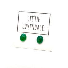 Load image into Gallery viewer, Emerald Green Marbled Oval Stud Lucite Earrings