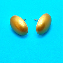 Load image into Gallery viewer, Gold Glisten Metallic Lucite Oval Stud Earrings