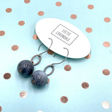 Load image into Gallery viewer, Marbled Gray Deco Link Earrings