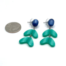 Load image into Gallery viewer, Blue &amp; Green Ivy Drop Earrings *