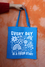 Load image into Gallery viewer, Colorful Graphic Print Tote bags