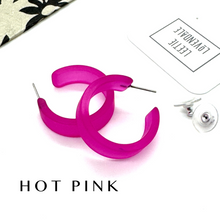 Load image into Gallery viewer, Chandler Hoop Earrings