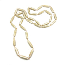 Load image into Gallery viewer, Sand Ripples Rope Necklace