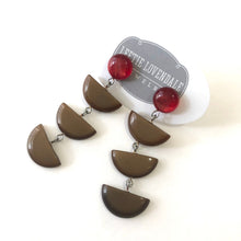 Load image into Gallery viewer, Chocolate &amp; Ruby Moonglow Fish Scale Earrings