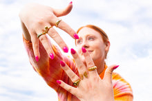 Load image into Gallery viewer, Shooting Stars Titanium Ring