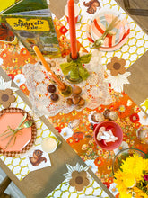 Load image into Gallery viewer, Retro Fall Floral Table Runner