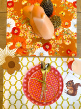 Load image into Gallery viewer, Retro Fall Floral Table Runner