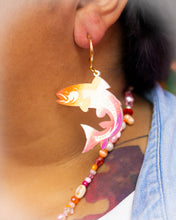 Load image into Gallery viewer, Sunset Pearly Ocean Necklace
