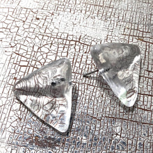 Load image into Gallery viewer, Clear Mottled Lucite Triangle Stud Earrings