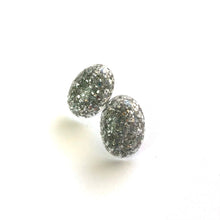 Load image into Gallery viewer, Silver Metallic Glitter Oval Button Studs