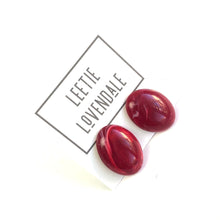 Load image into Gallery viewer, Ruby Red Marbled Oval Lucite Stud Earrings